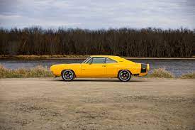 Ringbrothers 1969 Dodge Charger CAPTIV packs a Hellcat V8